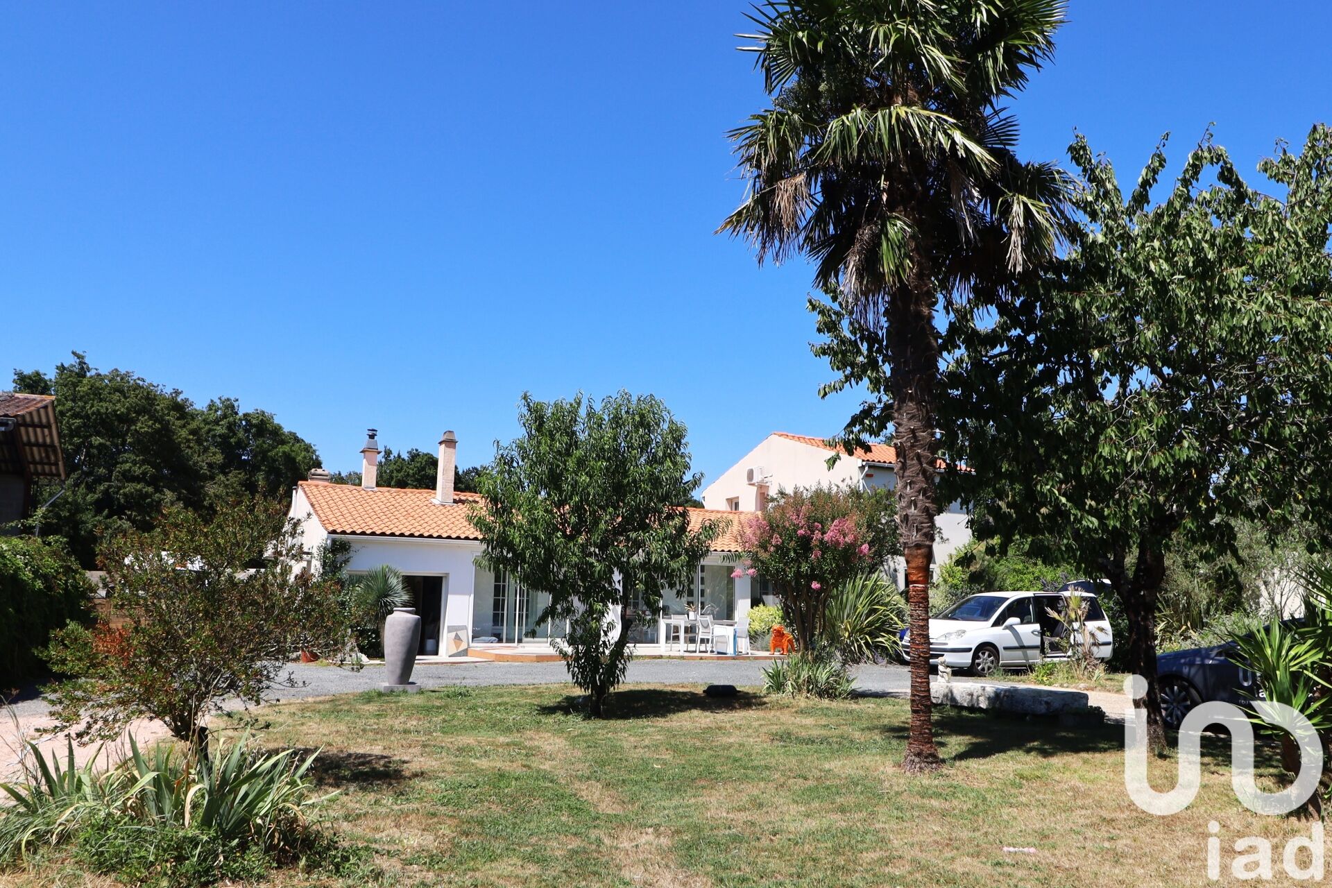 La-Clisse - 162m² - 7p. - 6ch.