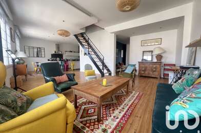 Appartement 7 pièces 374000 €