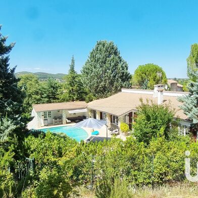 Maison 10 pièces 659000 €