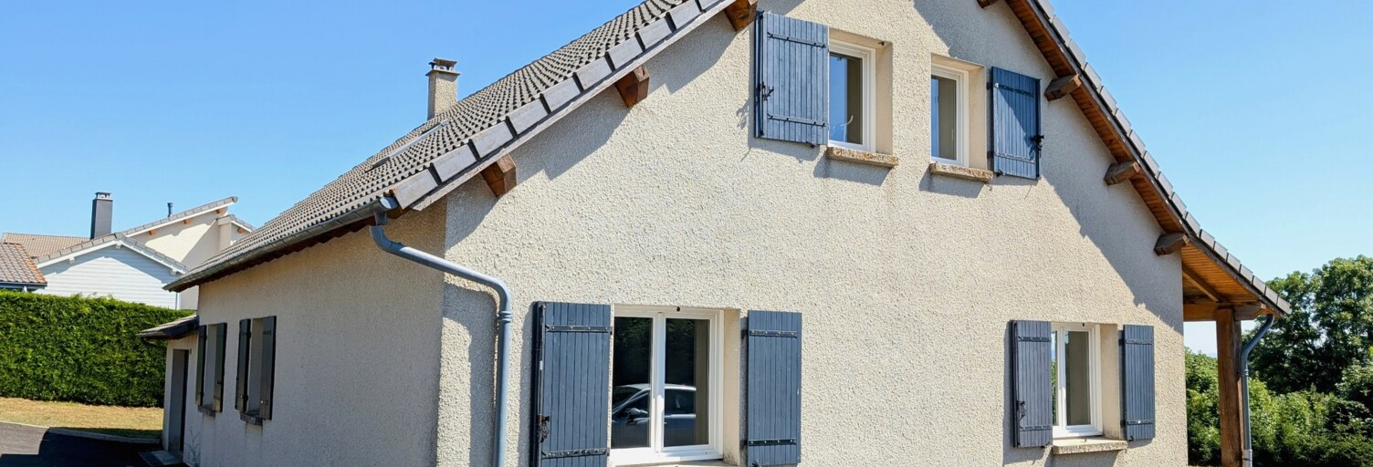 Maison 9 Pièces 145 m² à vendre à Fay-sur-Lignon (43430)