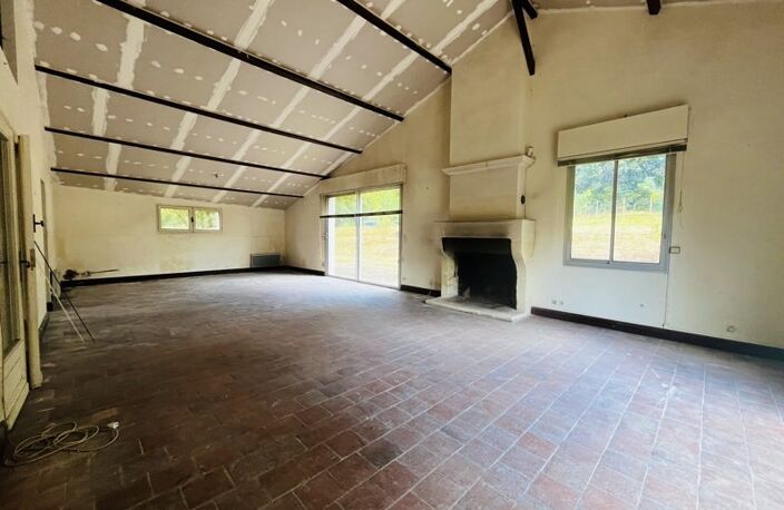 Maison en pierre de 7 pièces principales — photo 2