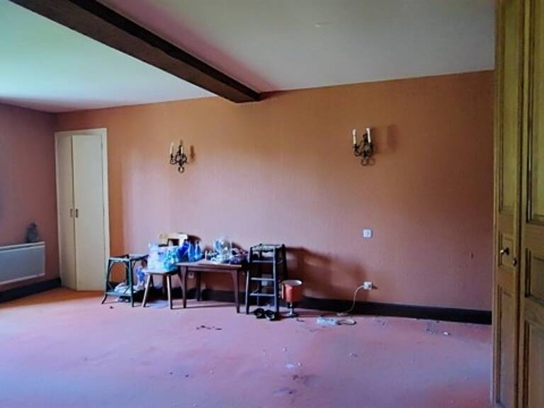 Maison en pierre de 7 pièces principales — photo 1