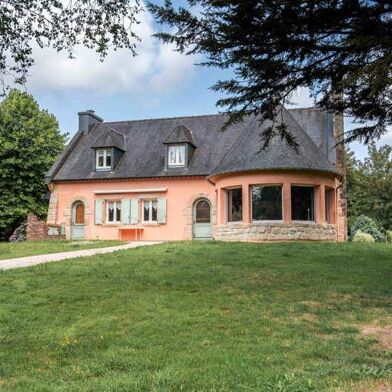 Maison 8 pièces 390350 €