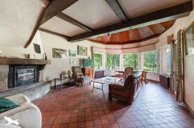 Maison 8 pièces 390350 €