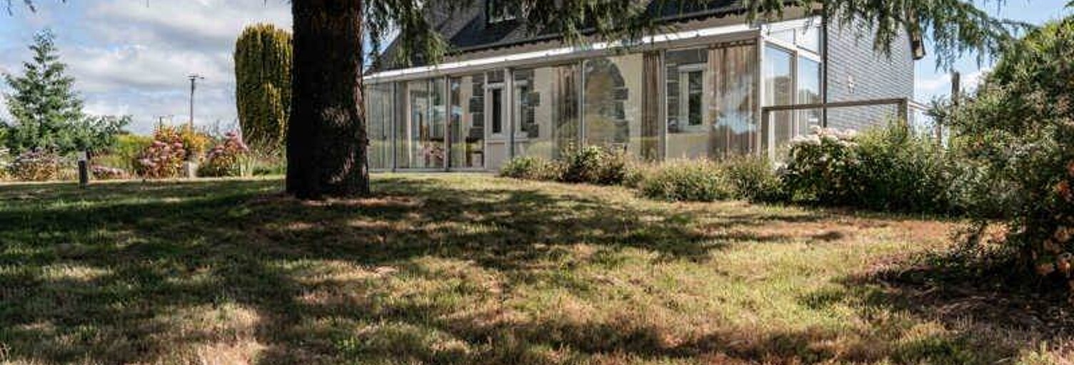 Maison 8 Pièces 146 m² à vendre à Plounévez-Moëdec (22810)