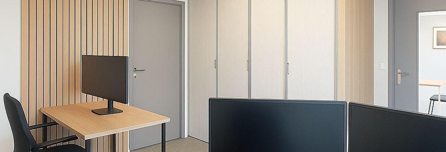 Commerce  242 m² à louer à Saint-Aubin-d'Aubigné (35250)