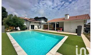 Maison 7 Pièces 192 m² à vendre à Gujan-Mestras (33470)