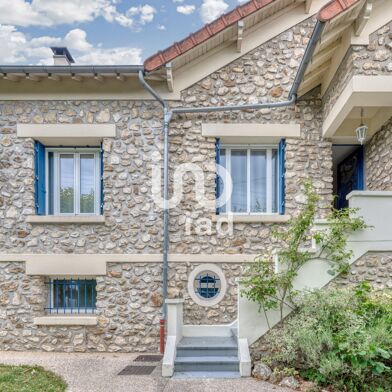 Maison 6 pièces 745000 €