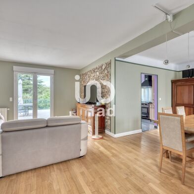 Maison 6 pièces 745000 €