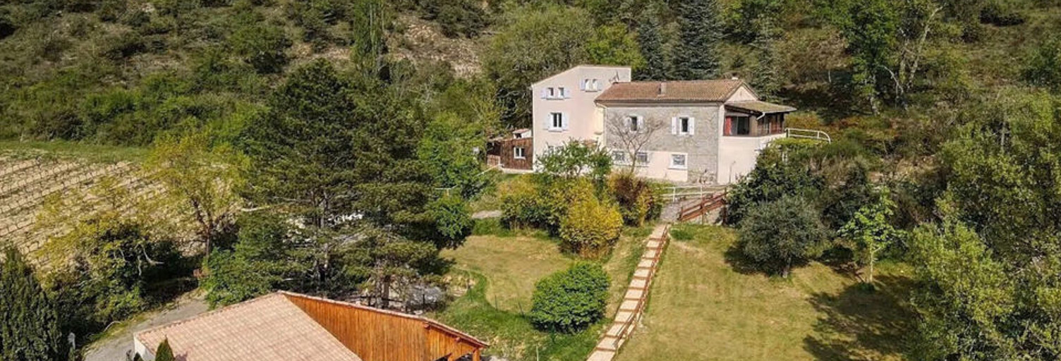 Maison 9 Pièces 160 m² à vendre à Villeneuve-de-Berg (07170)