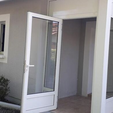 Maison 4 pièces 1500 €