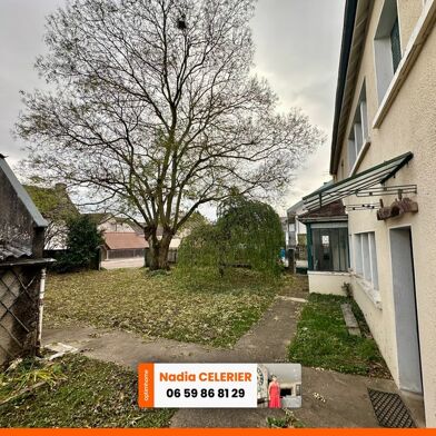 Maison 7 pièces 299000 €