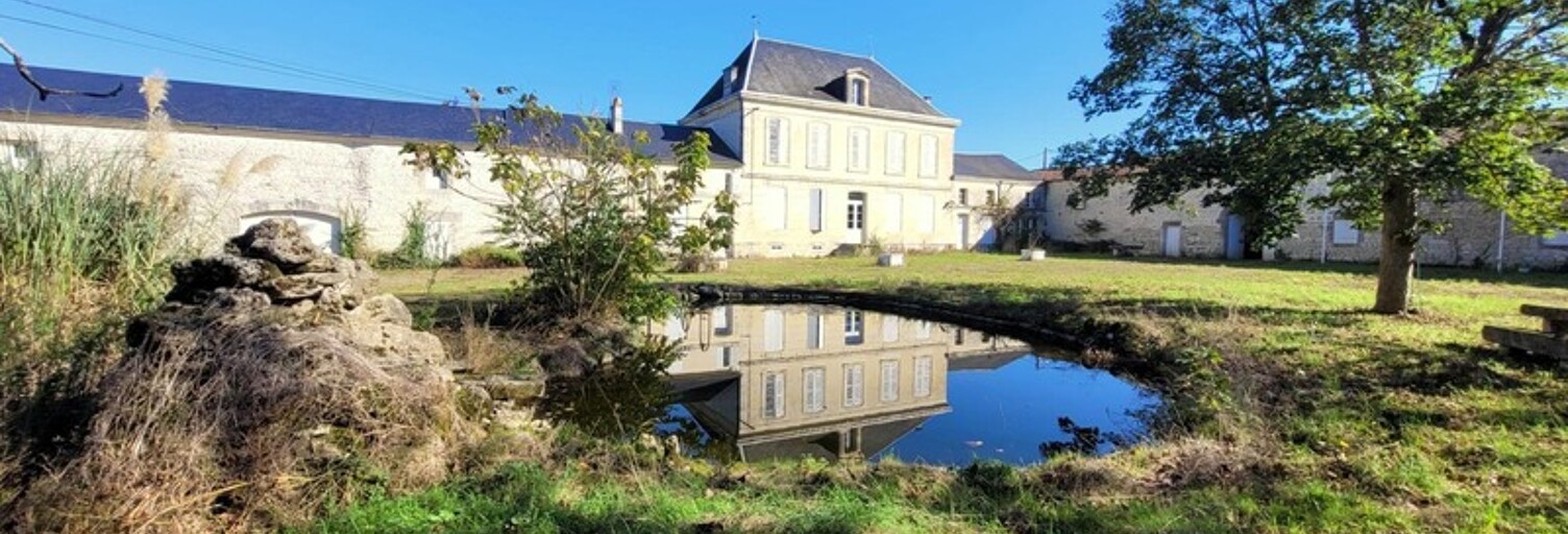 Maison 14 Pièces 470 m² à vendre à Saint-Jean-d'Angély (17400)
