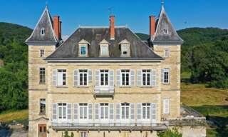 Maison 14 Pièces 460 m² à vendre à Crémieu (38460)