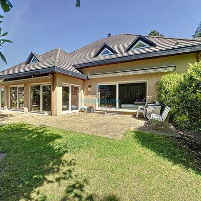 Maison 7 pièces 1050000 €