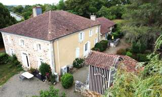 Maison 12 Pièces 400 m² à vendre à Saint-Sever (40500)