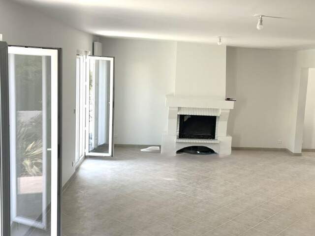 Maison À Vendre — photo du bien