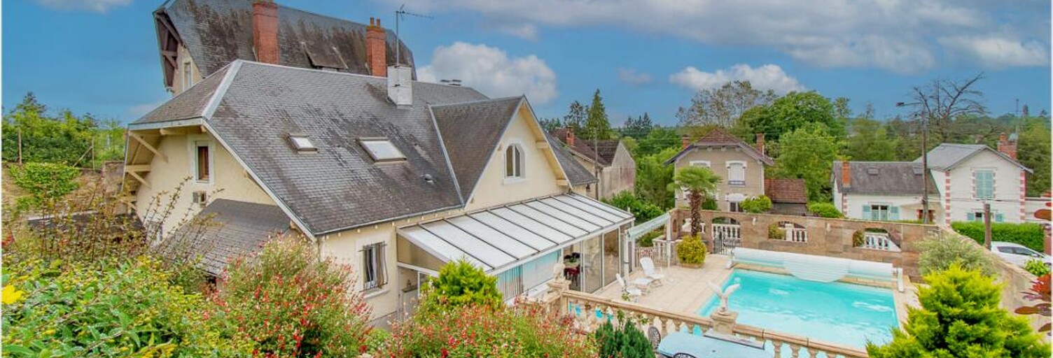 Maison 8 Pièces 245 m² à vendre à Vierzon (18100)