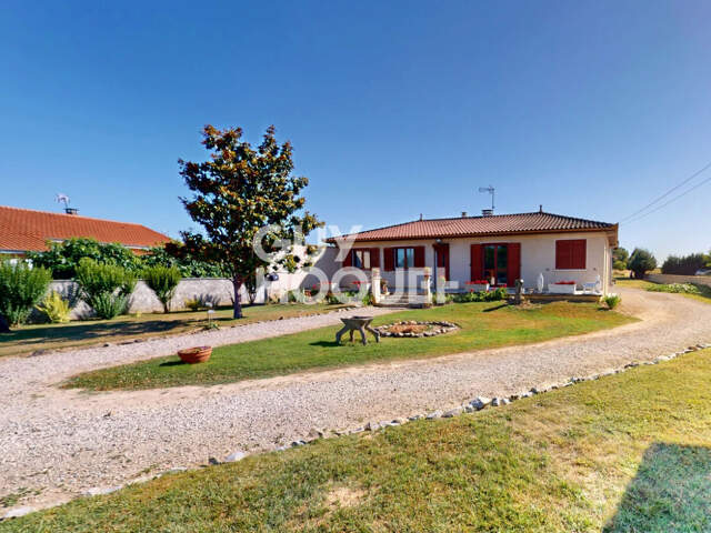 maison — photo du bien