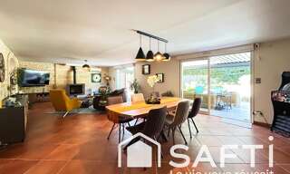 Maison 8 Pièces 223 m² à vendre à Vayres (33870)
