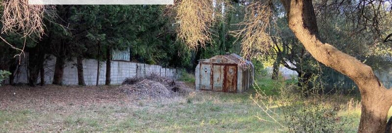 Terrain  713 m² à vendre à Carqueiranne (83320)