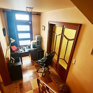 Maison 10 pièces 299000 €