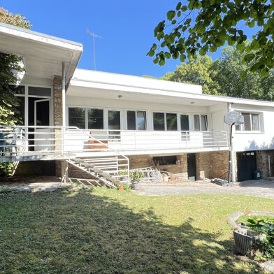 Maison 5 pièces 399000 €