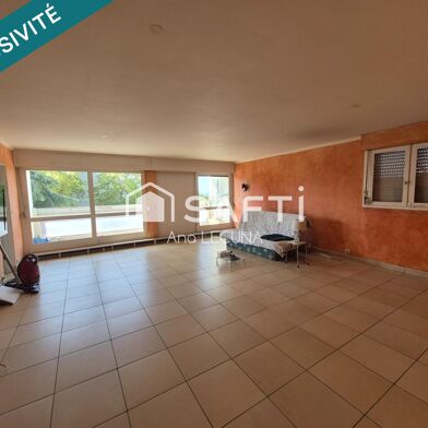 Appartement 5 pièces 171000 €