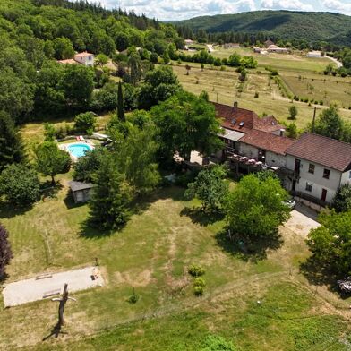 Maison 16 pièces 699000 €