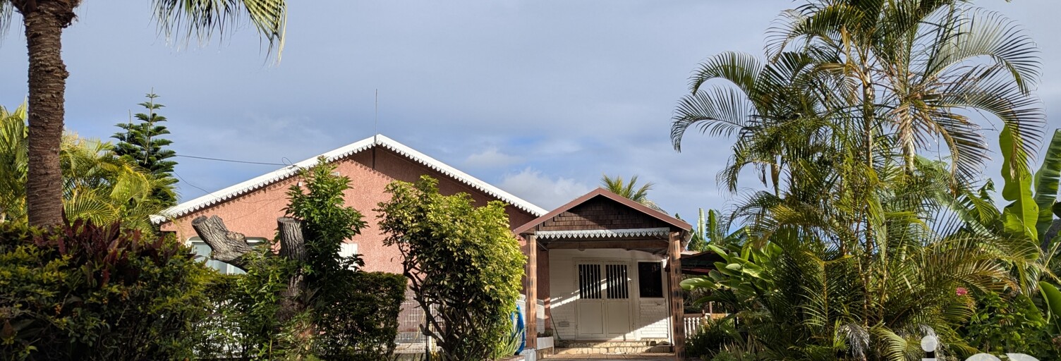 Maison 5 Pièces 135 m² à vendre à Entre-Deux (97414)