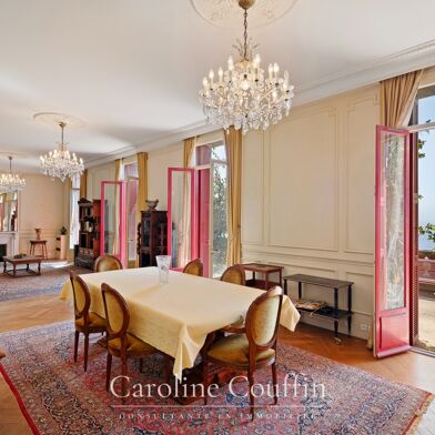 Maison 15 pièces 5450000 €