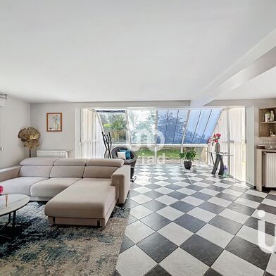 Maison 7 pièces 380000 €