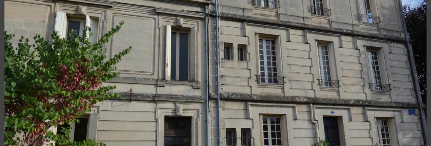 Maison 16 Pièces 345 m² à vendre à Sainte-Foy-la-Grande (33220)