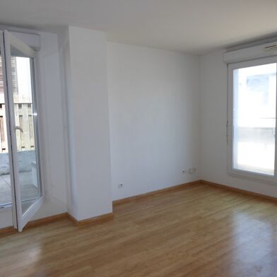 Appartement 4 pièces 221000 €