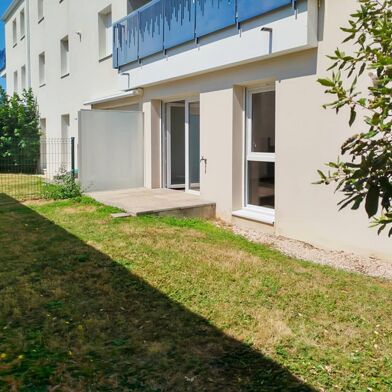 Appartement 3 pièces 284850 €