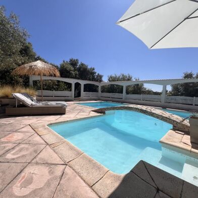 Maison 5 pièces 493500 €