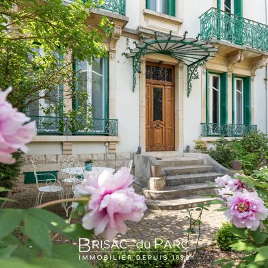 Maison 10 pièces 960000 €