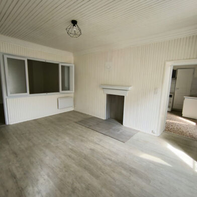 Appartement 4 pièces 125700 €