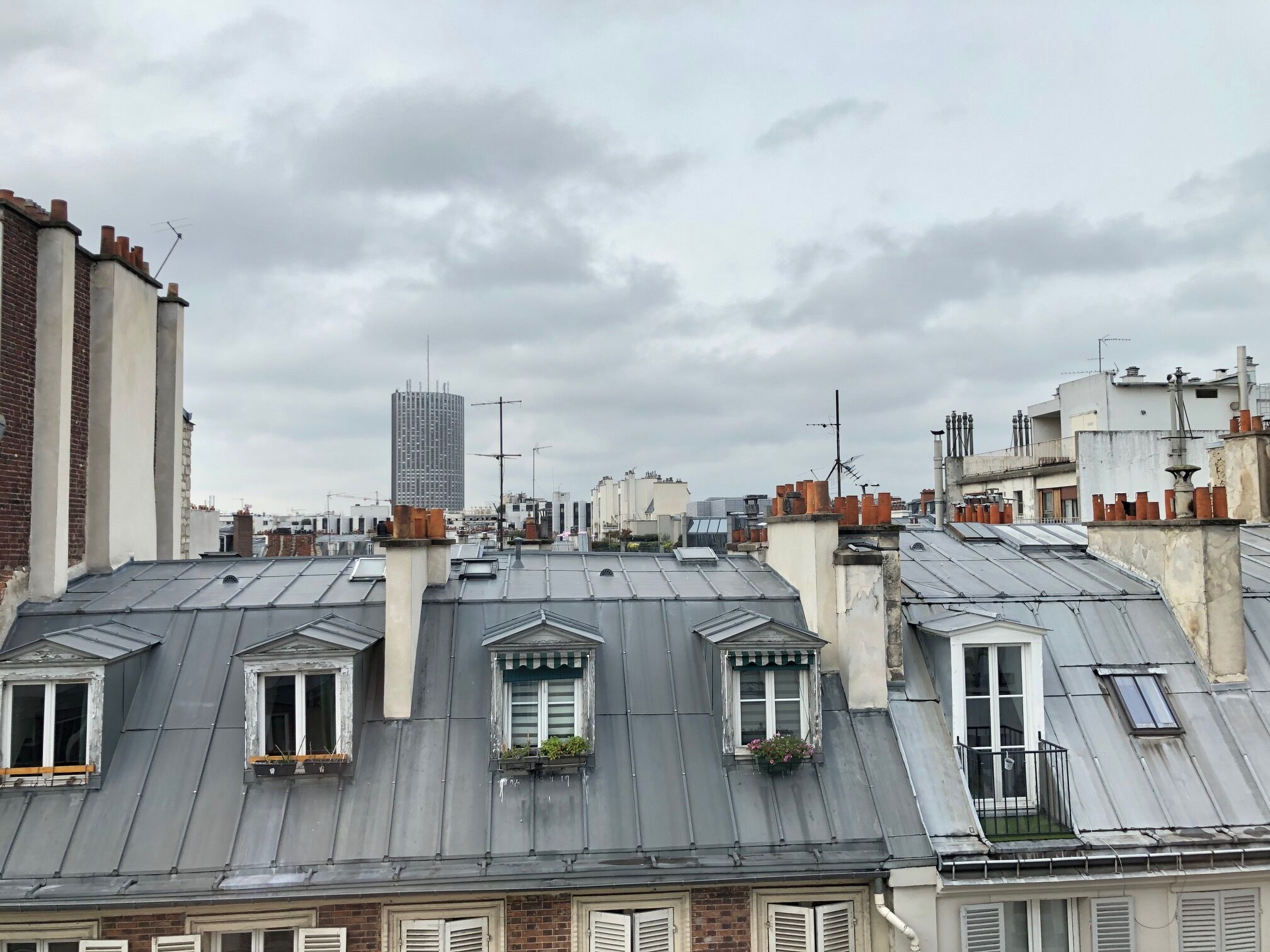 Agence immobilière de IMMOBILIERE PARIS OUEST