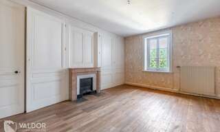 Maison 7 Pièces 271 m² à vendre à Jassans-Riottier (01480)