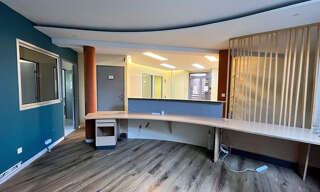 Commerce 2 Pièces 113 m² à vendre à Saint-Paul-Trois-Châteaux (26130)