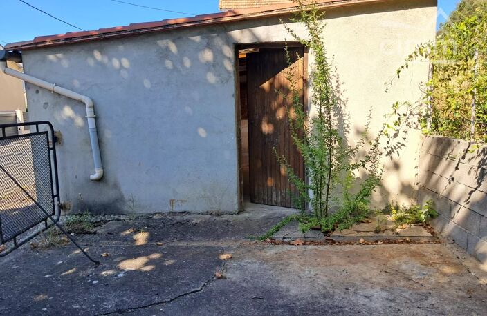 A vendre maison de village avec cour, terrasse et garage — photo 2