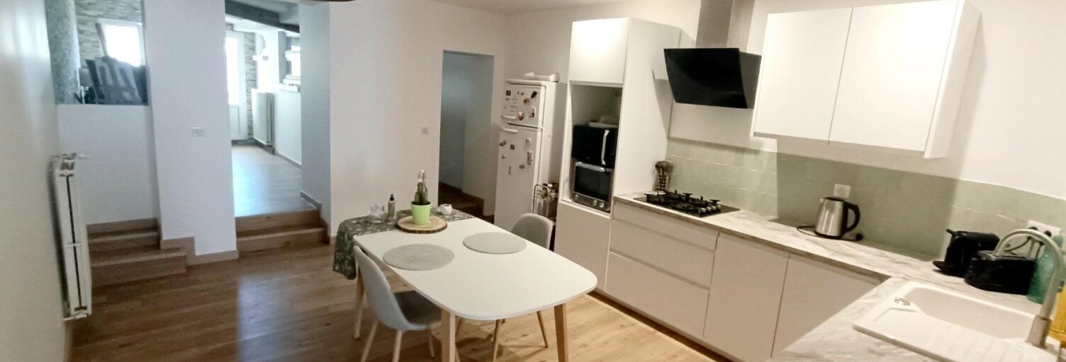 Maison 5 Pièces 125 m² à vendre à Saintes (17100)