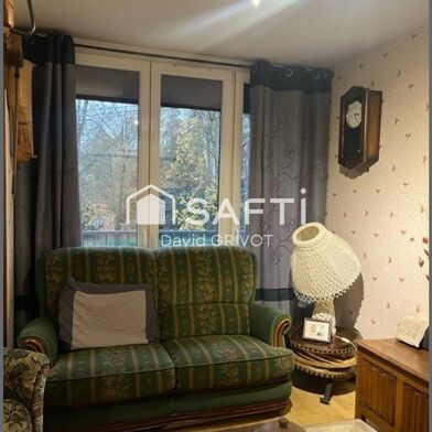 Appartement 4 pièces 116000 €