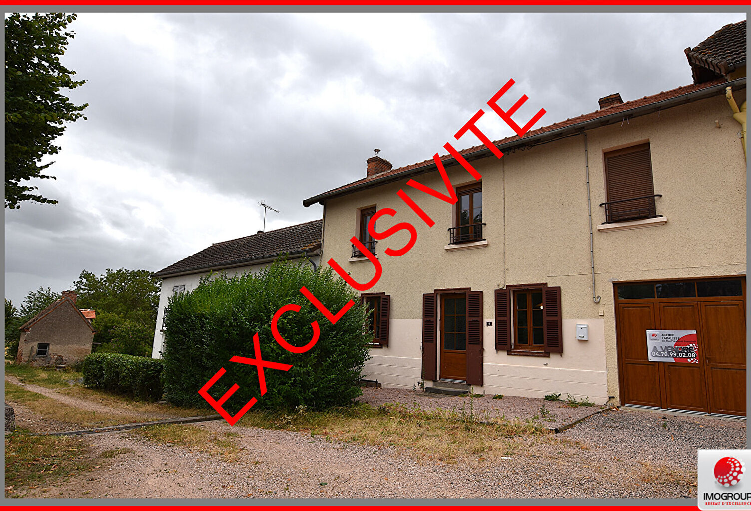 Charmante maison de bourg avec cinq chambres et dépendances sur parcelle de 790 m² : — photo 1