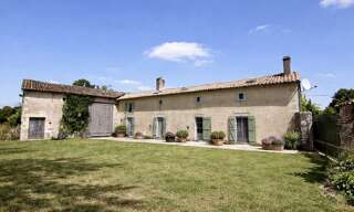 Maison 6 Pièces 219 m² à vendre à Chaunay (86510)