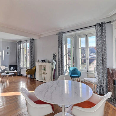 Maison 7 pièces 945000 €