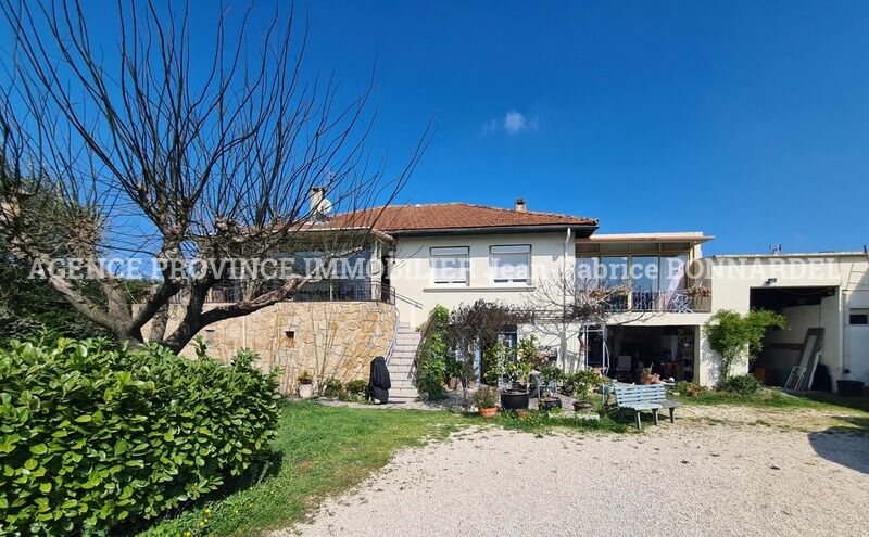 Villa / Maison  T10 à vendre Saint-Paul-Trois-Châteaux 26130