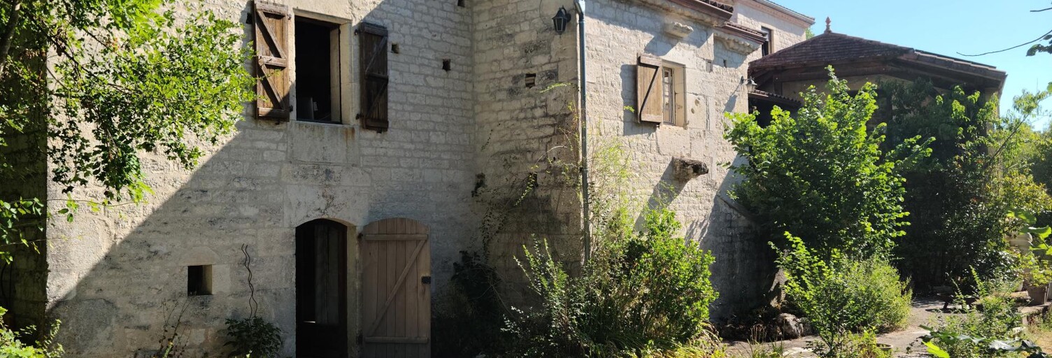 Maison 18 Pièces 420 m² à vendre à Montcuq-en-Quercy-Blanc (46800)
