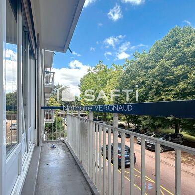 Appartement 4 pièces 432000 €